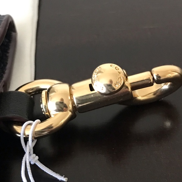 Coach Cat Playing With Yarn Leather Turnlock Card Case NWT - Picture 9 of 16